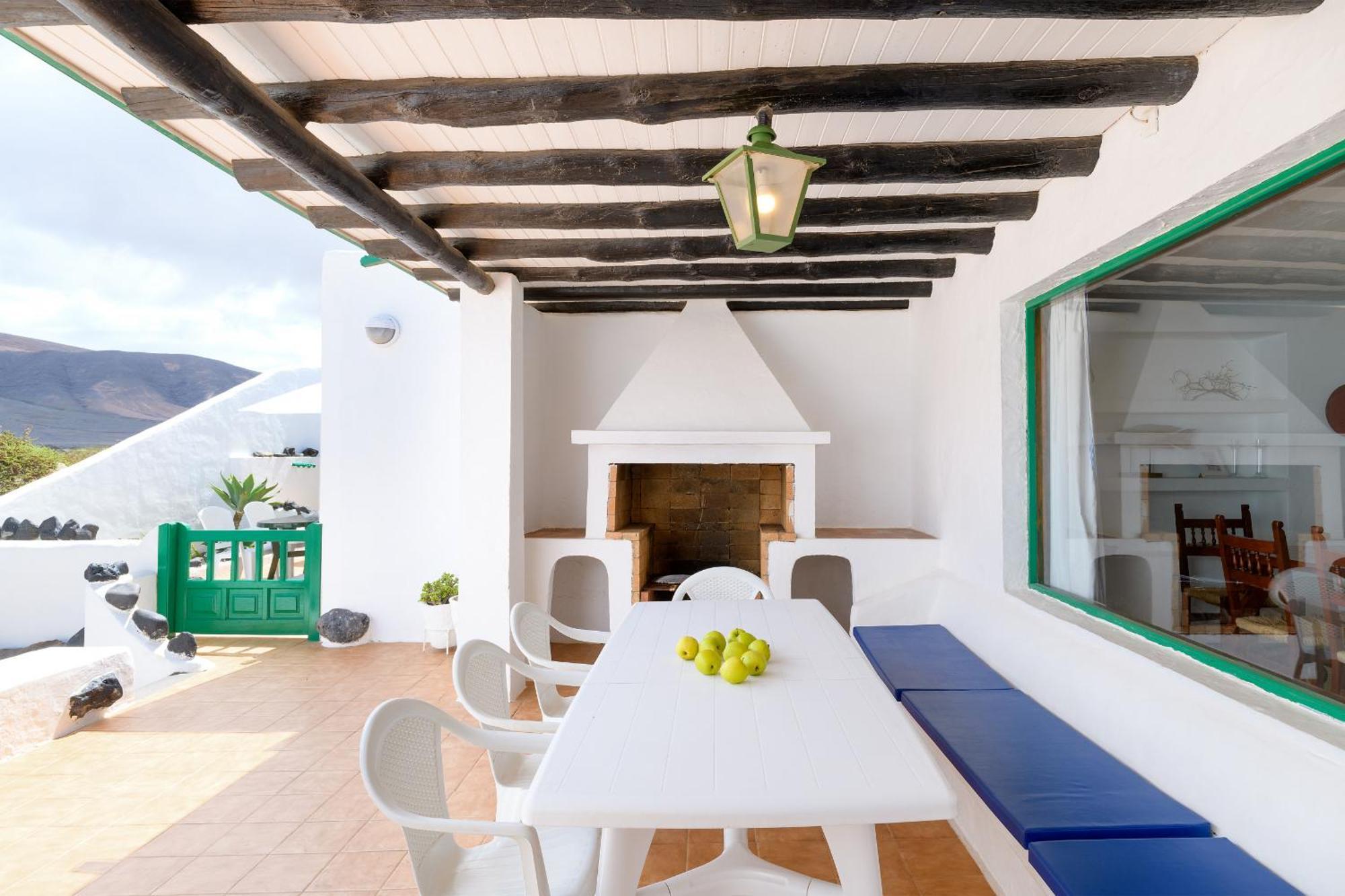 Famara Caracolillos, La Casa Ngoại thất bức ảnh