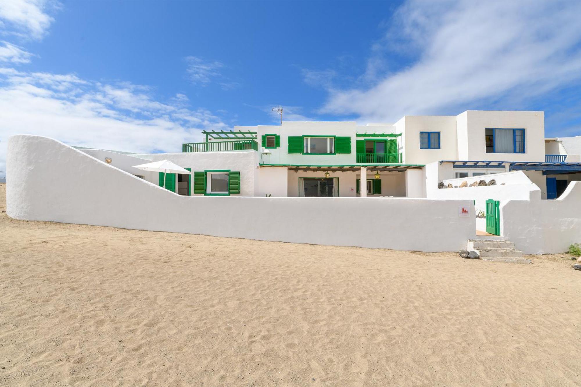 Famara Caracolillos, La Casa Ngoại thất bức ảnh