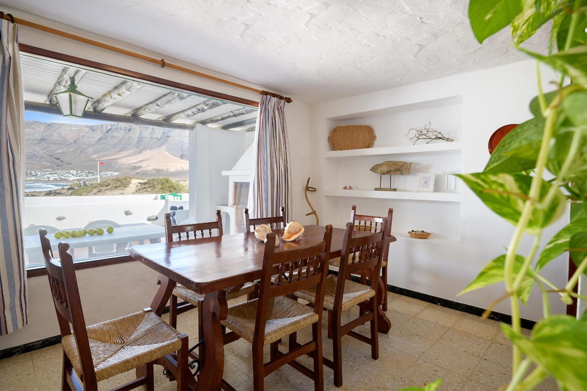 Famara Caracolillos, La Casa Ngoại thất bức ảnh