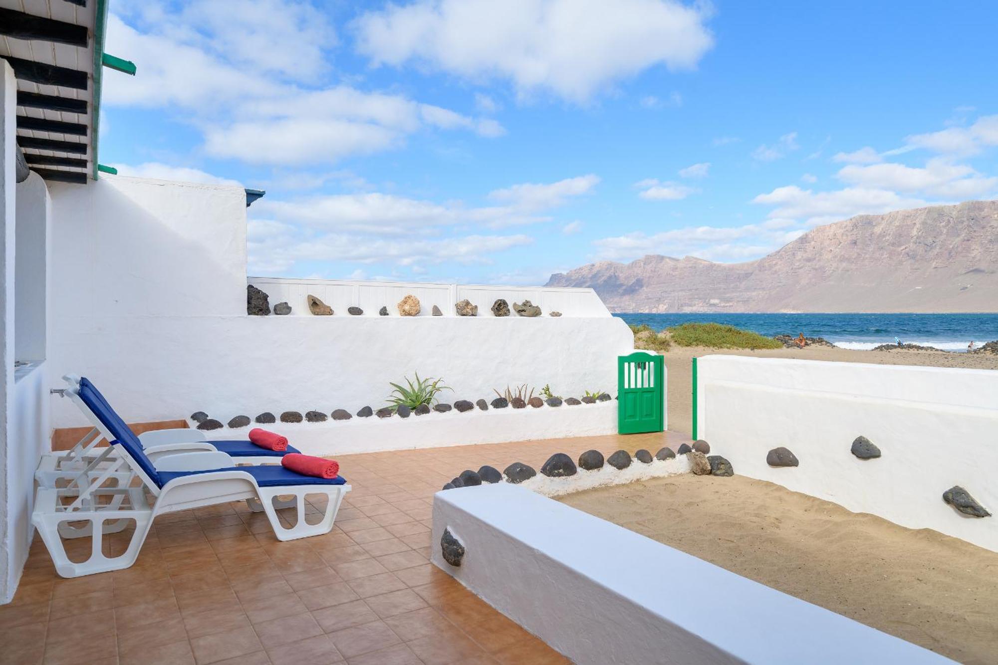 Famara Caracolillos, La Casa Ngoại thất bức ảnh